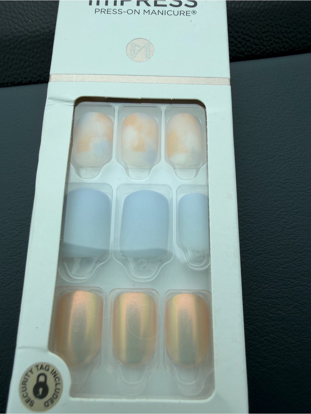 imPRESS Gel Nail Breakthrough! White & Gray Packaging